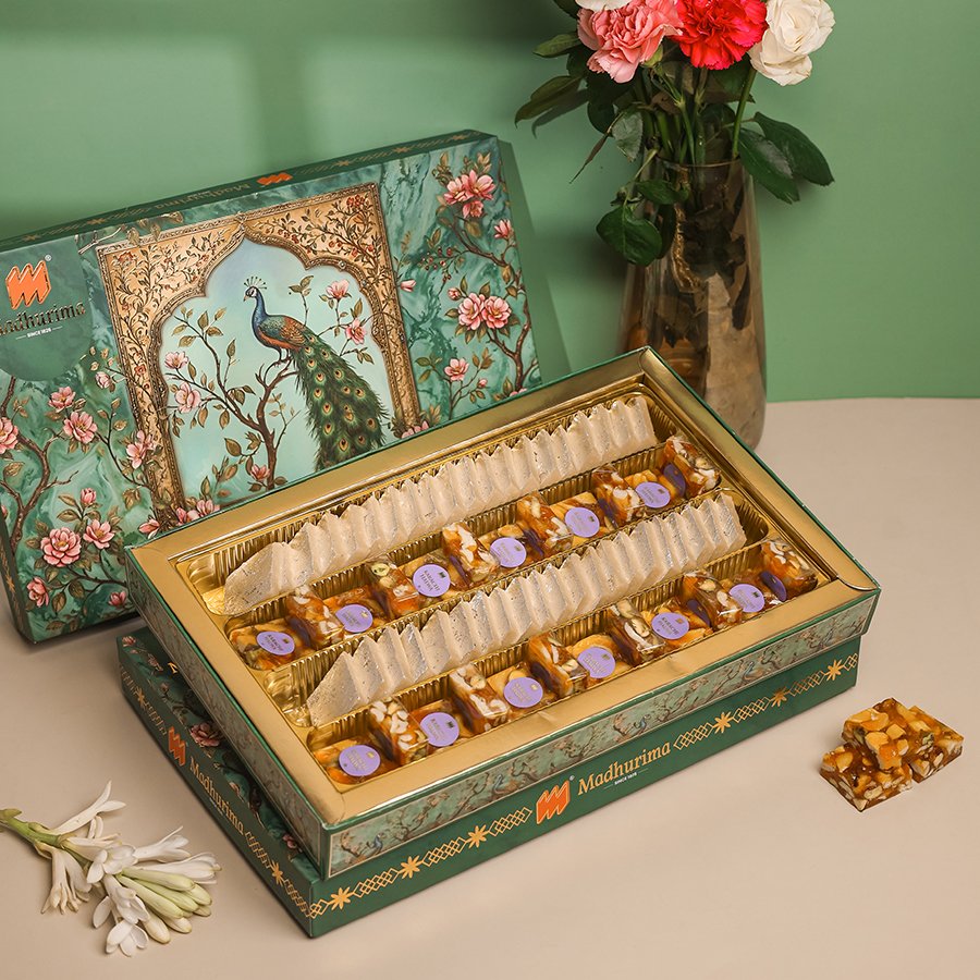 Kaju Barfi Karachi Halwa 900g