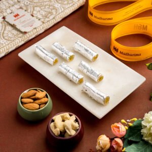 Kaju Kesar Roll